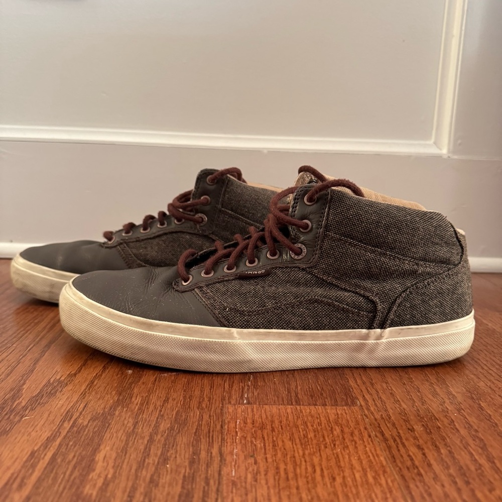 Vans Bedford Mid-Top Sneakers Chestnut Brown Leather and Tweed
